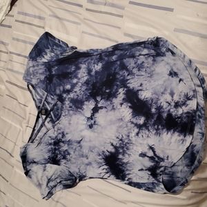 Rue 21 Tie Die Cross Chest T shirt, Blue